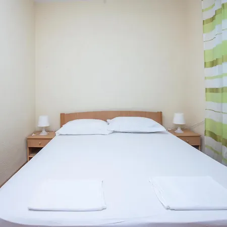 With A Parking Space Pirovac, Sibenik - 22567 Apartment