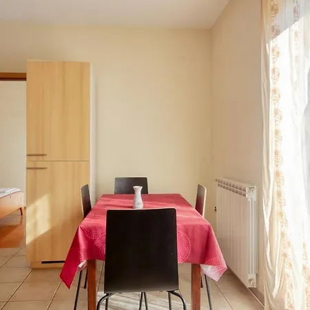 Appartamento With Parking Space Pirovac, Sibenik - 22567