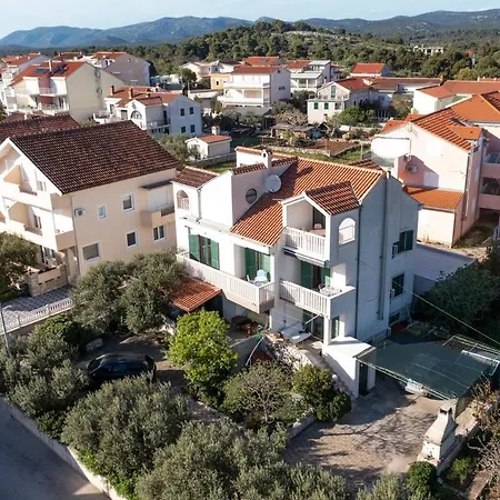 With Parking Space Pirovac, Sibenik - 22567 * Pirovac