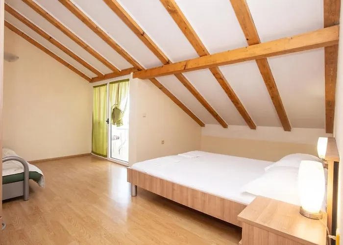 With Parking Space Pirovac, Sibenik - 22567 * פירובאץ