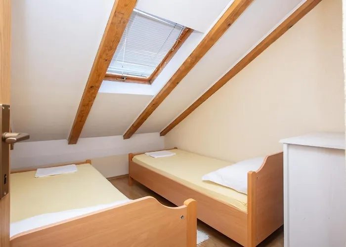 With Parking Space Pirovac, Sibenik - 22567 *