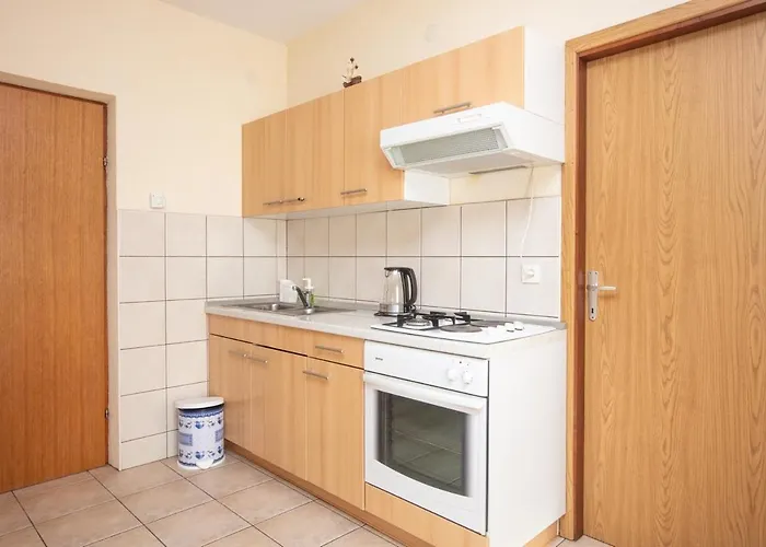 דירה With Parking Space Pirovac, Sibenik - 22567