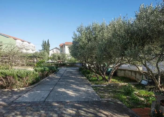 דירה With Parking Space Pirovac, Sibenik - 22567 *